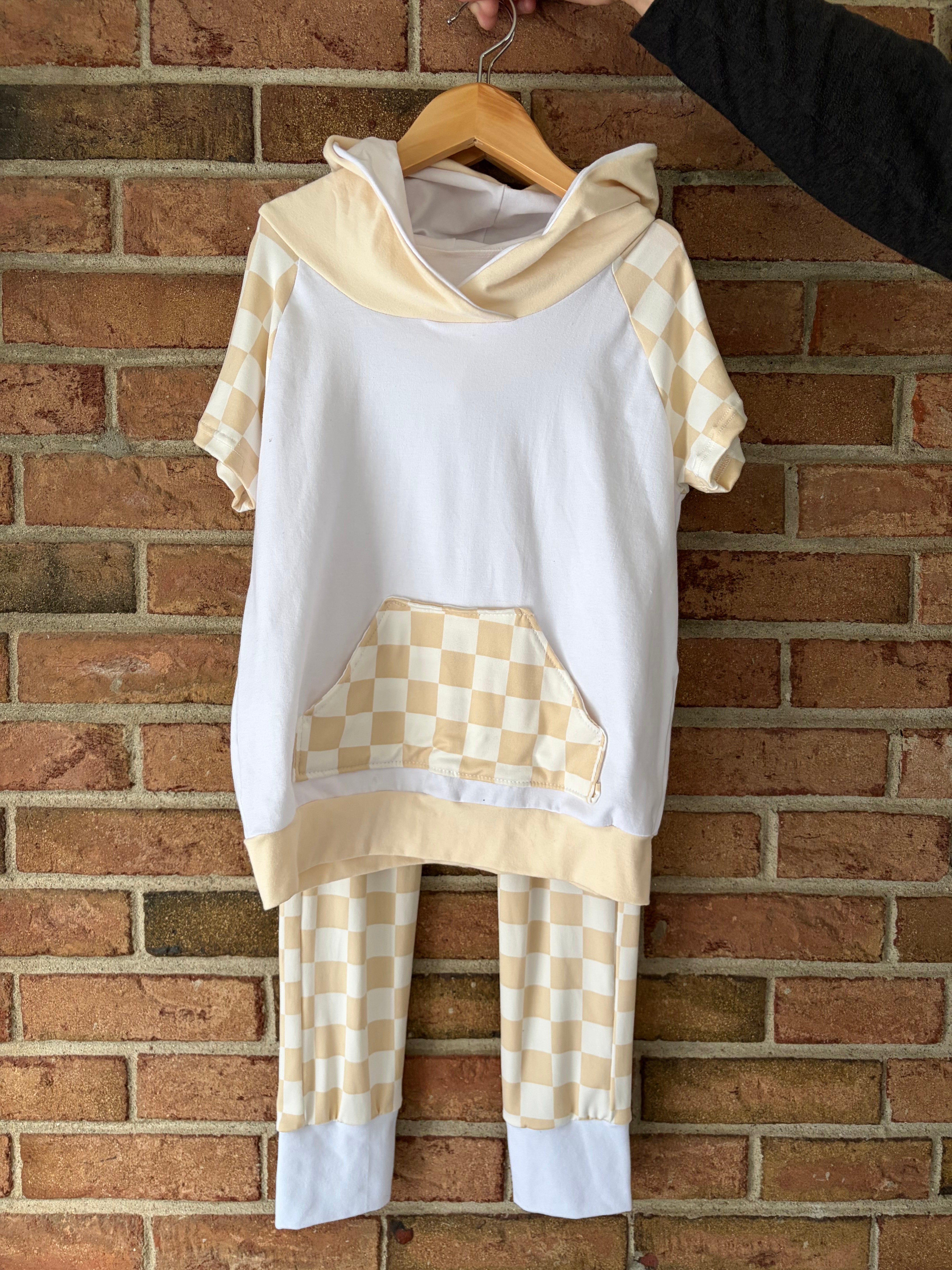 Neutral Check Set - Size 6