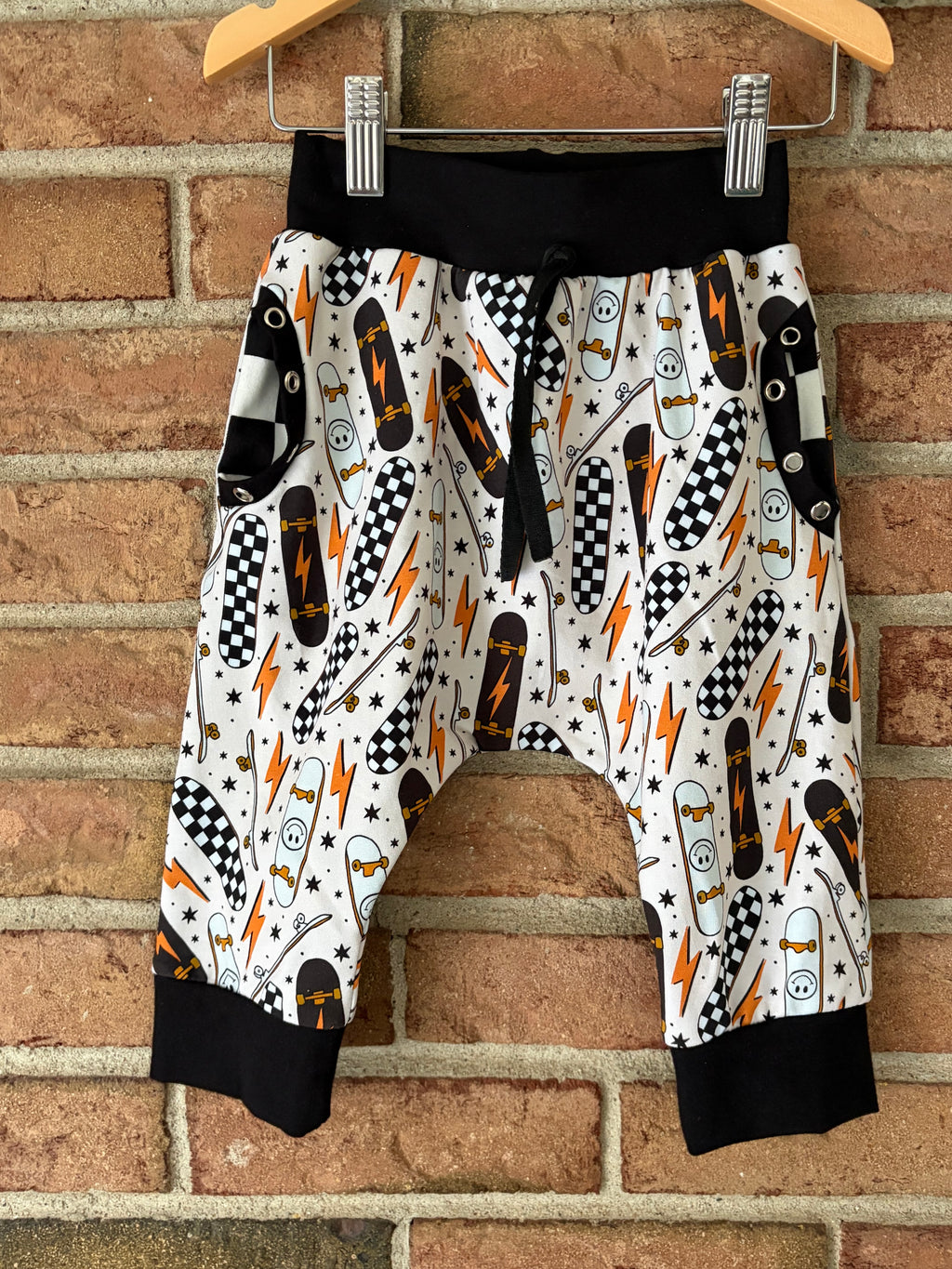 Skateboard Grunge Harem Shorts - Size 6